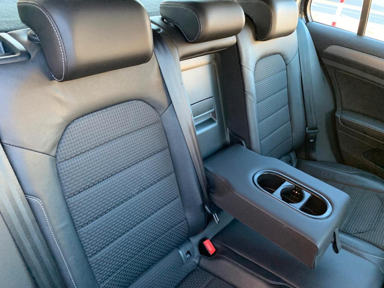 Volkswagen Golf VII 1.6 TDI 110 CV 5p. Neopatentati