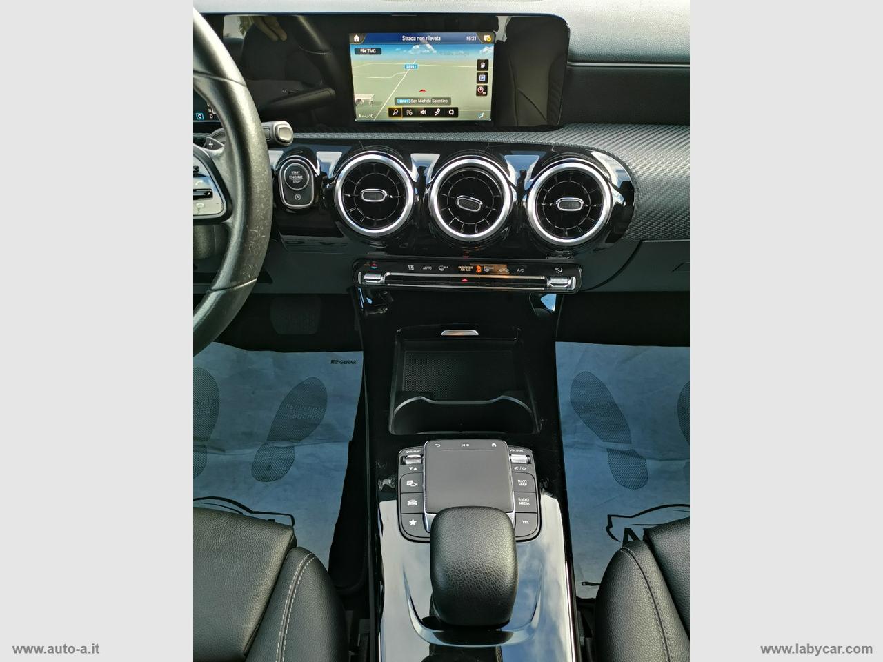 MERCEDES-BENZ A 180 d Automatic Business