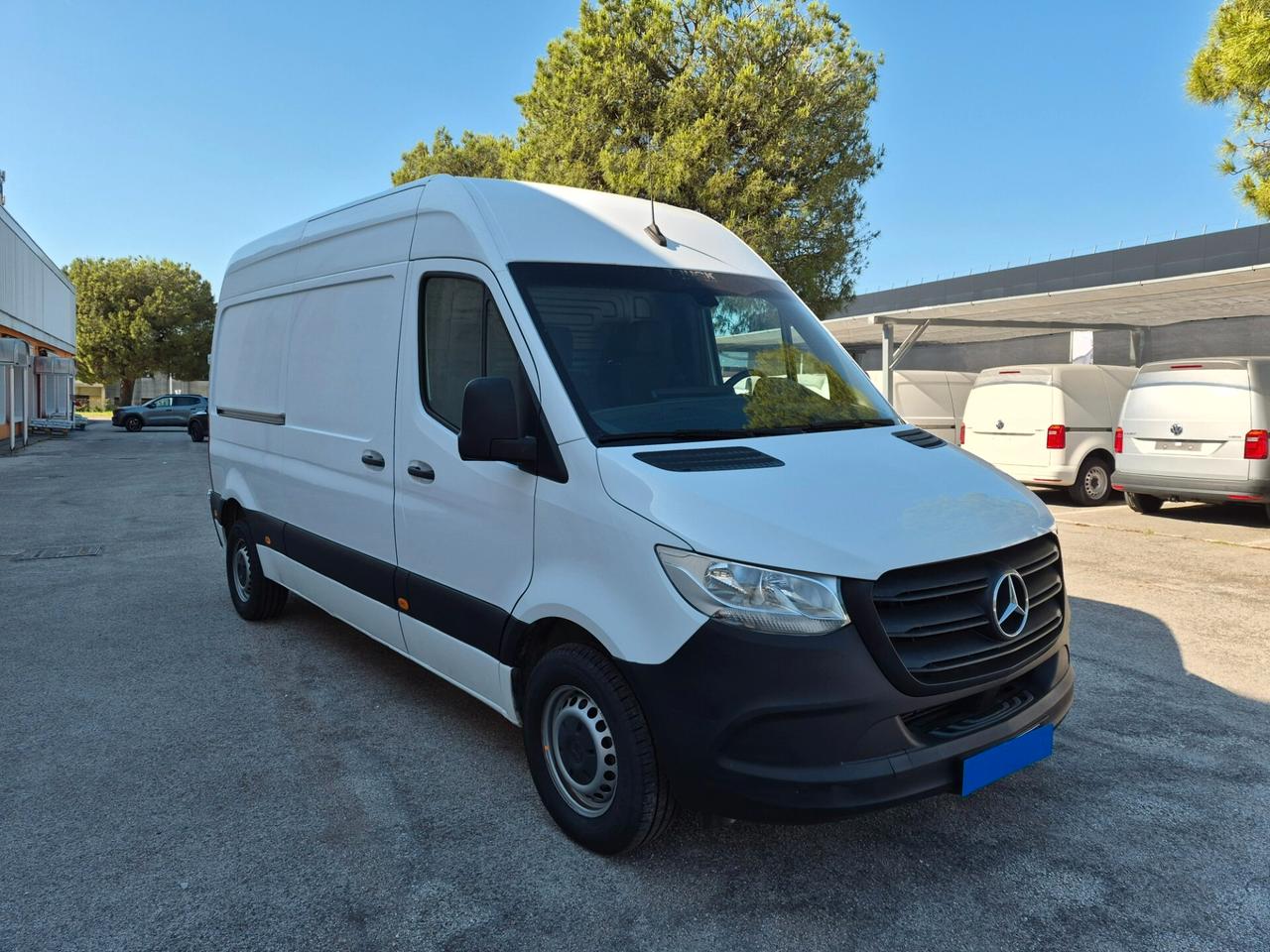 Mercedes Benz F39/35 311 CDI FWD TA Furgone