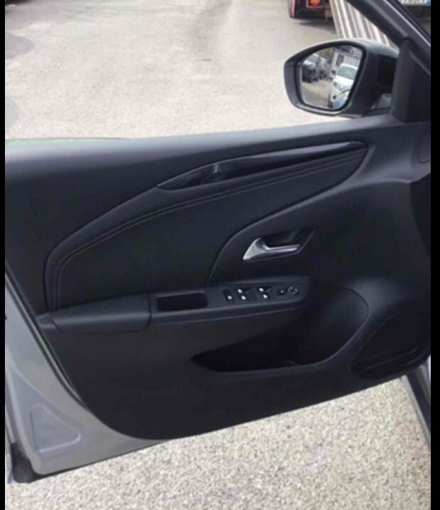 Opel Corsa 1.2 Elegance