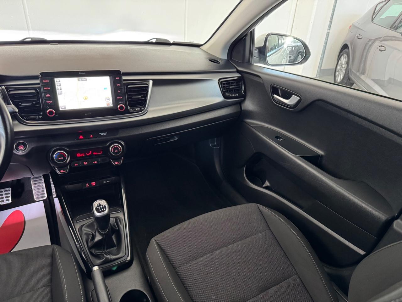 Kia Rio 1.4 CRDi 5p. Cool Tekno Pack 90cv Ok Neopatentati
