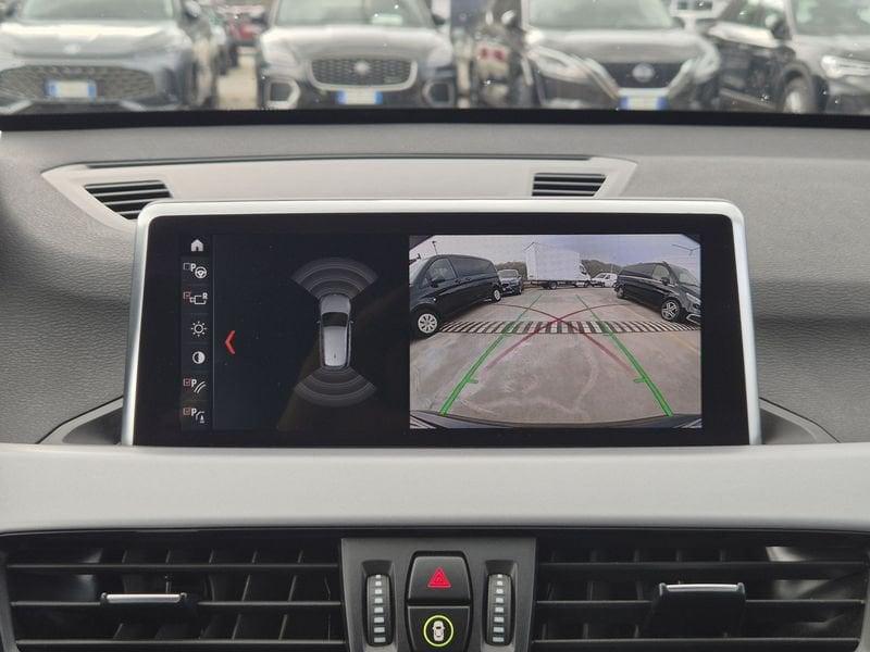 BMW X1 sdrive18i Advantage 136cv