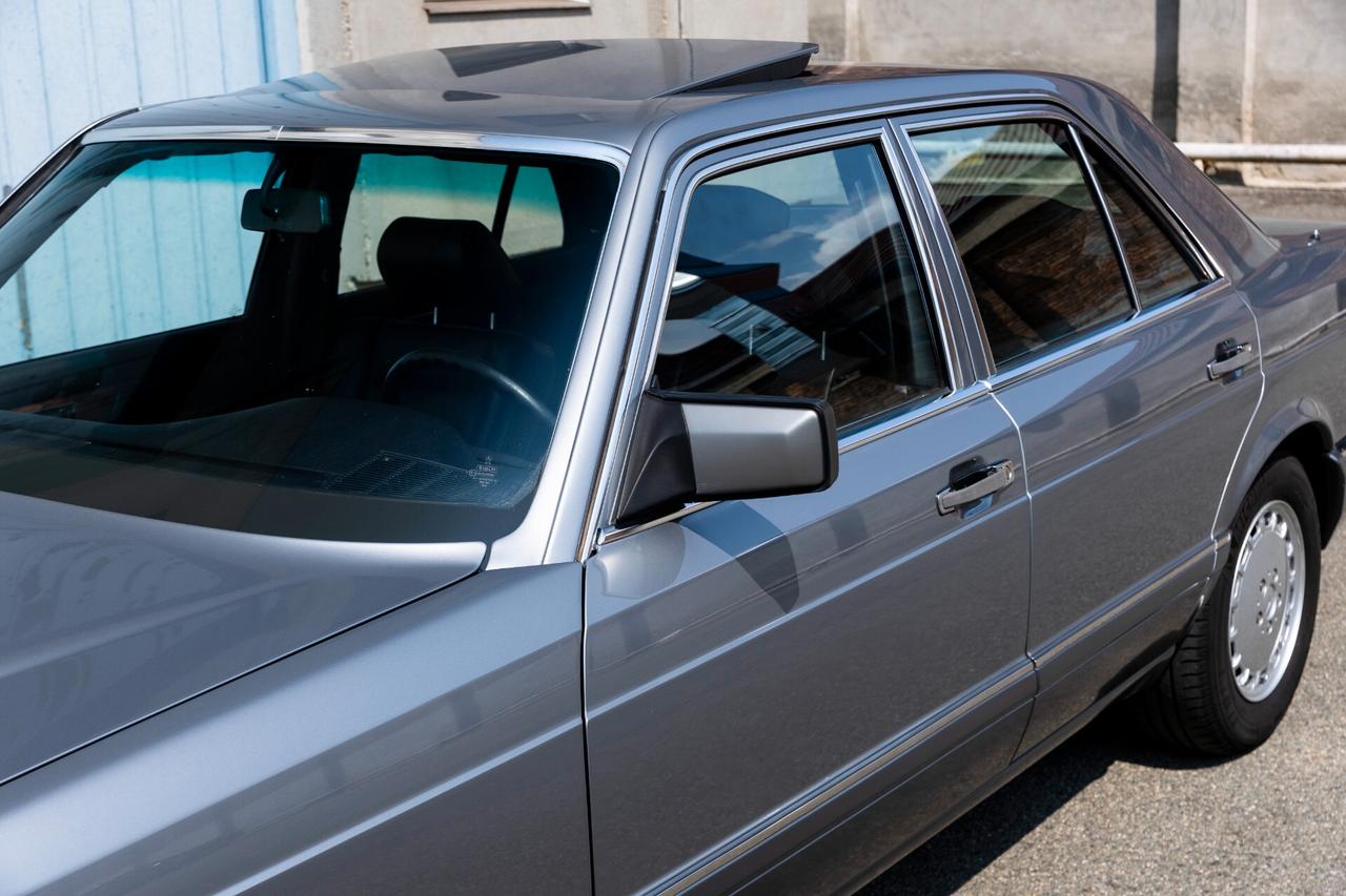 Mercedes-benz S 300 SE W126* Targa MI Originale* KM Certificati* Condizioni da Showroom!