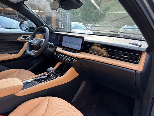 MG HS 1.5T-GDI AT Luxury