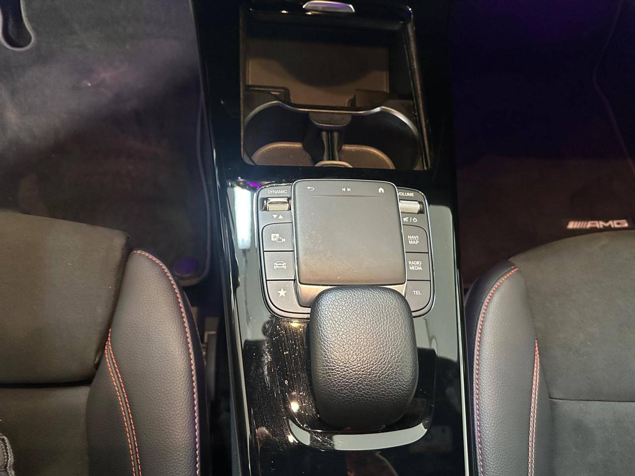 Mercedes Classe A A 180 d AMG Line Premium