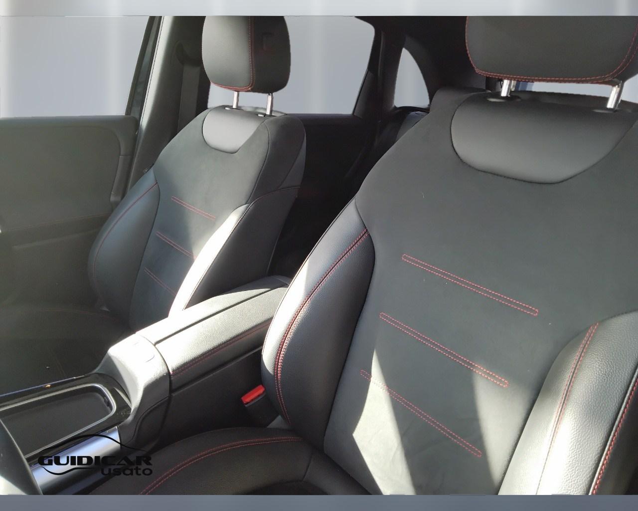 Mercedes-Benz Classe B - W247 2023 - B 180 d AMG Line Advanced Plus auto