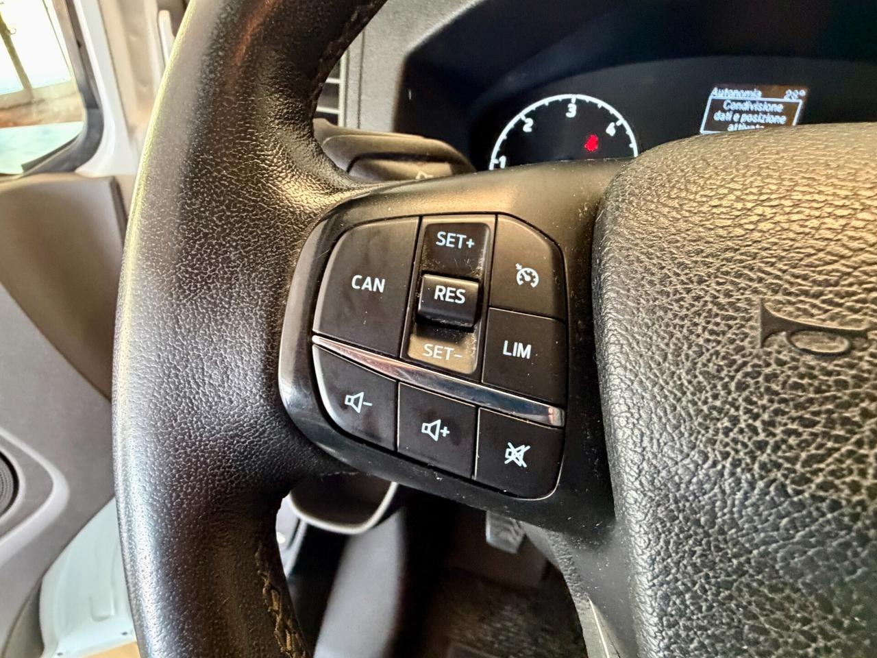 Ford Transit Custom 340 2.0 EcoBlue Hybrid 130 PL Furg. Titanium