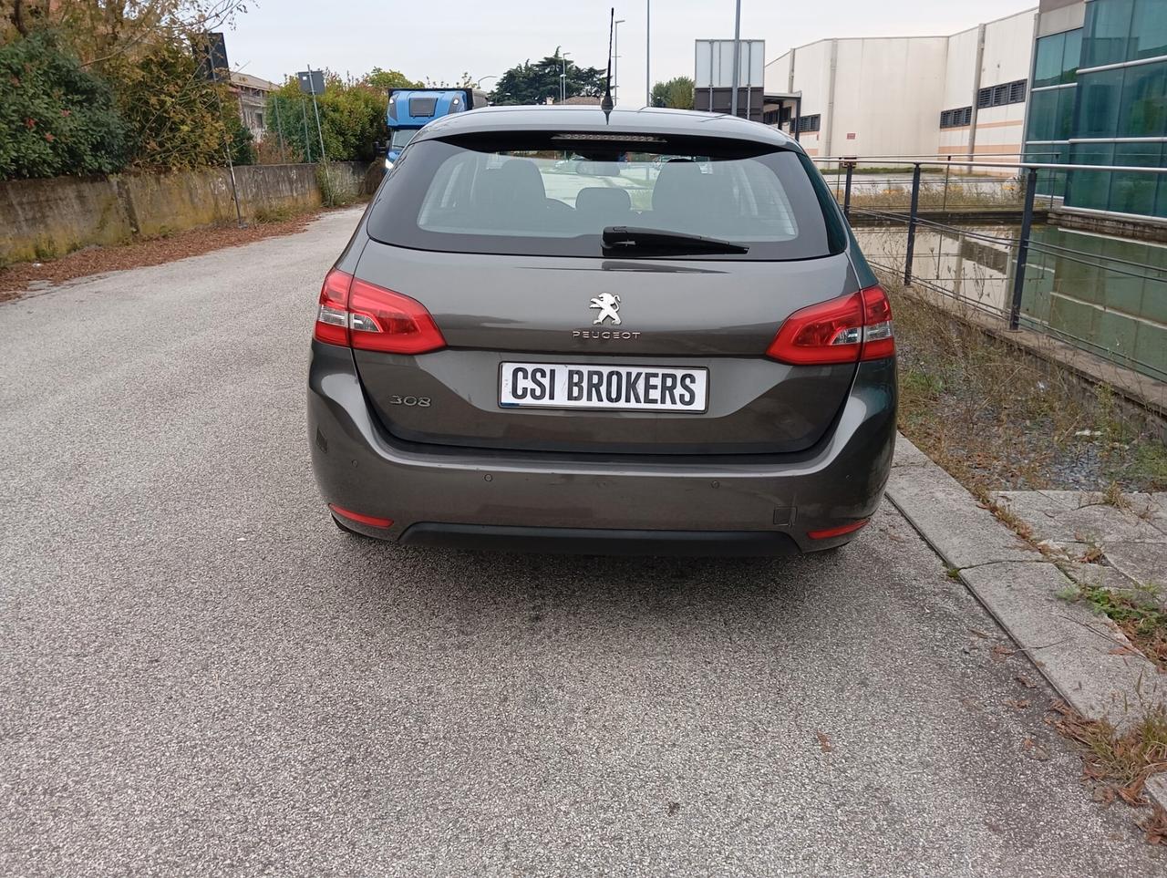 Peugeot 308 S.W. 1.5 Bluehdi NAVI SENSORI E.194