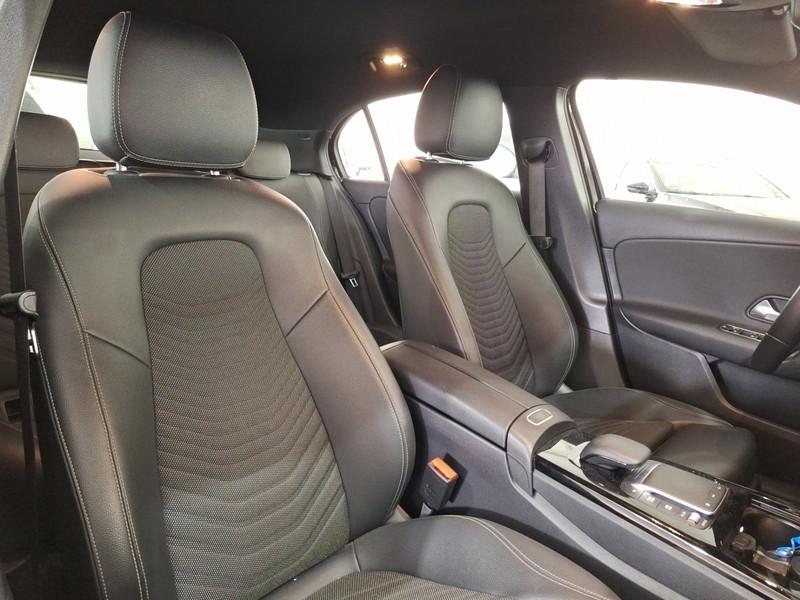 MERCEDES-BENZ A 180 d Automatic Business Extra 5 PORTE