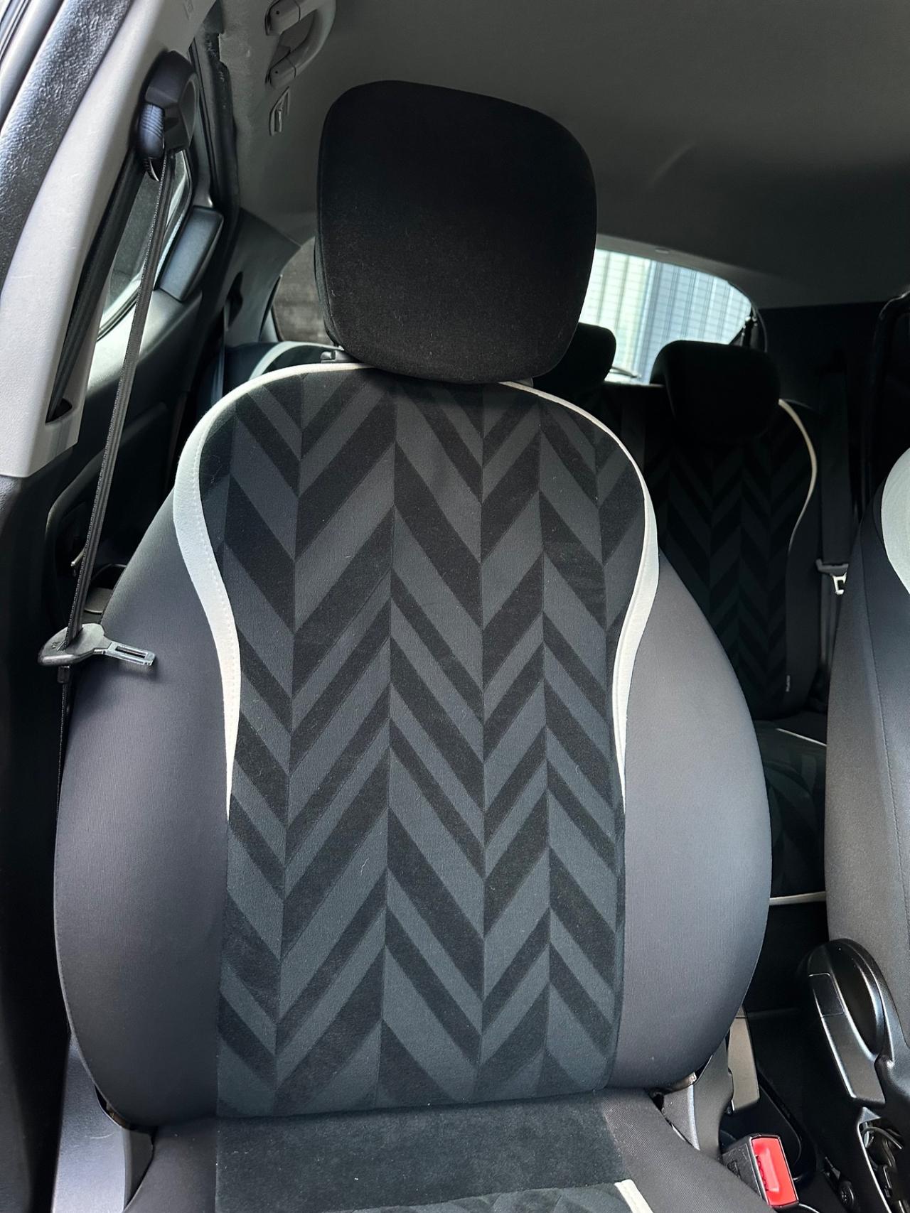 Lancia Ypsilon 1.2 benzina 69cv 5p. Gold