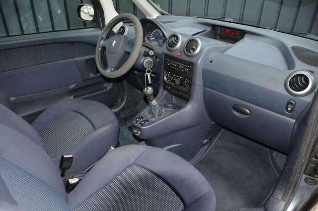 Peugeot 1007 1.4 hdi Trendy * OK NEOPATENTATI *