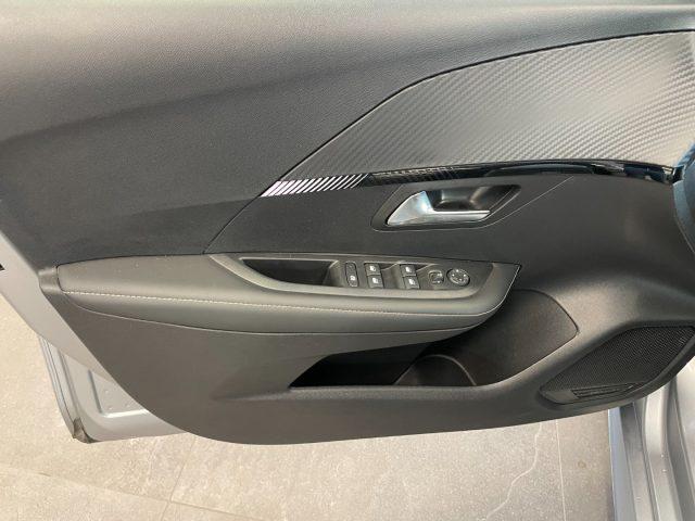 PEUGEOT 208 1.2 PureTech 100 CV Allure
