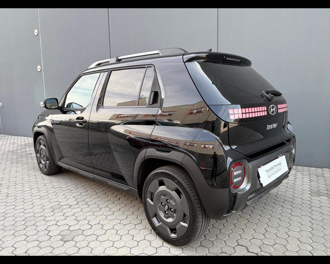 HYUNDAI INSTER 49 KWH CROSS+PP