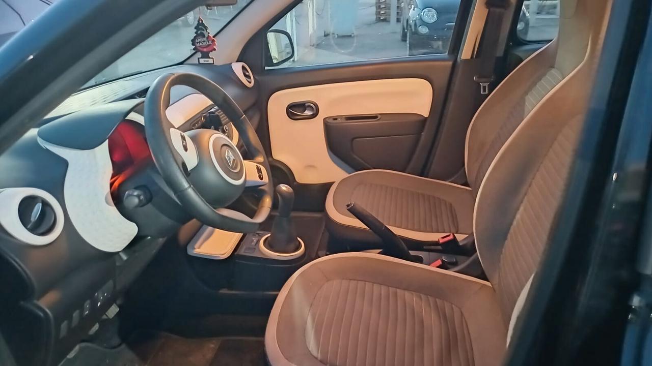 Renault Twingo 1.0 SCe Live 2015 BENZINA