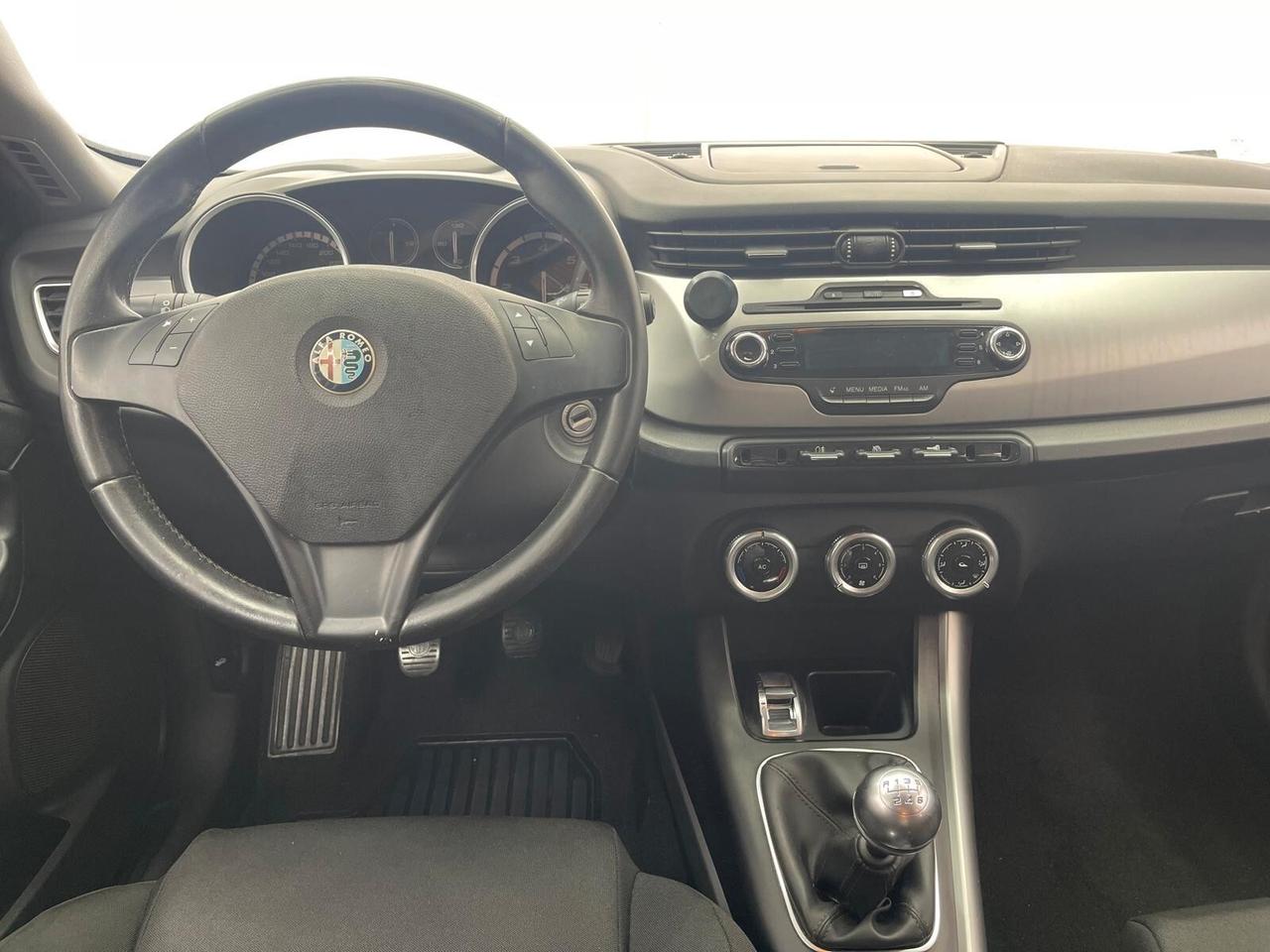 Alfa Romeo Giulietta 1.6 JTDm-2 DISTINCTIVE PRONTA CONSEGNA **PREZZO REALE**