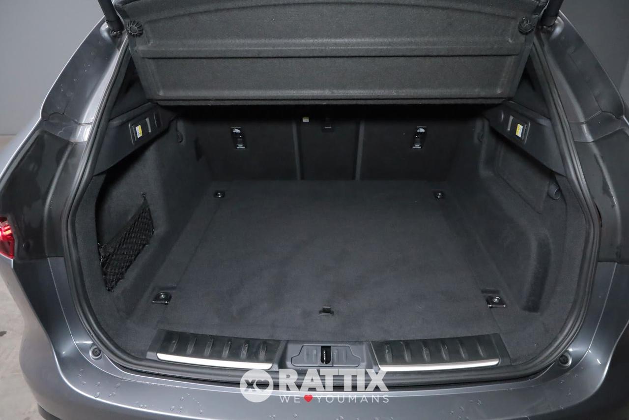 Jaguar F-Pace 2.0d i4 Mhev 204CV R-Dynamic Black AWD Auto + tetto panoramico