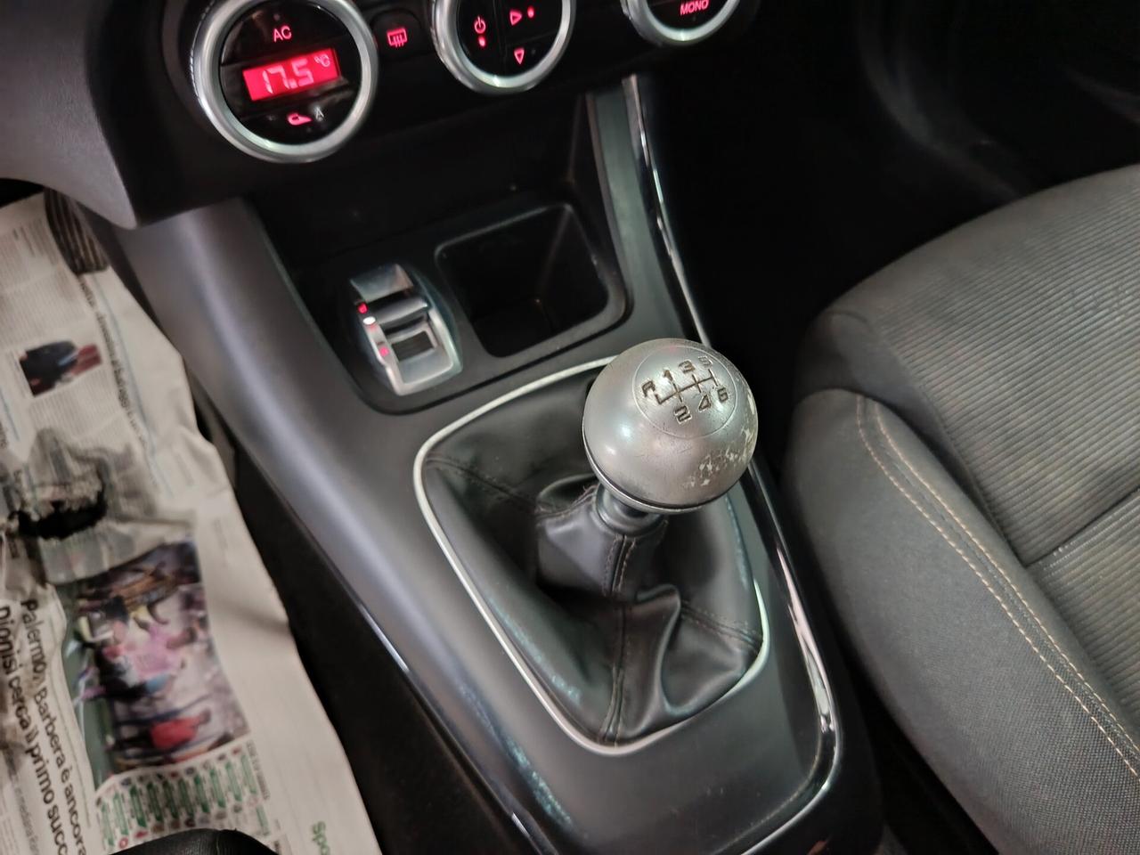 Alfa Romeo Giulietta 1.6 JTDm-2 105 CV Distinctive