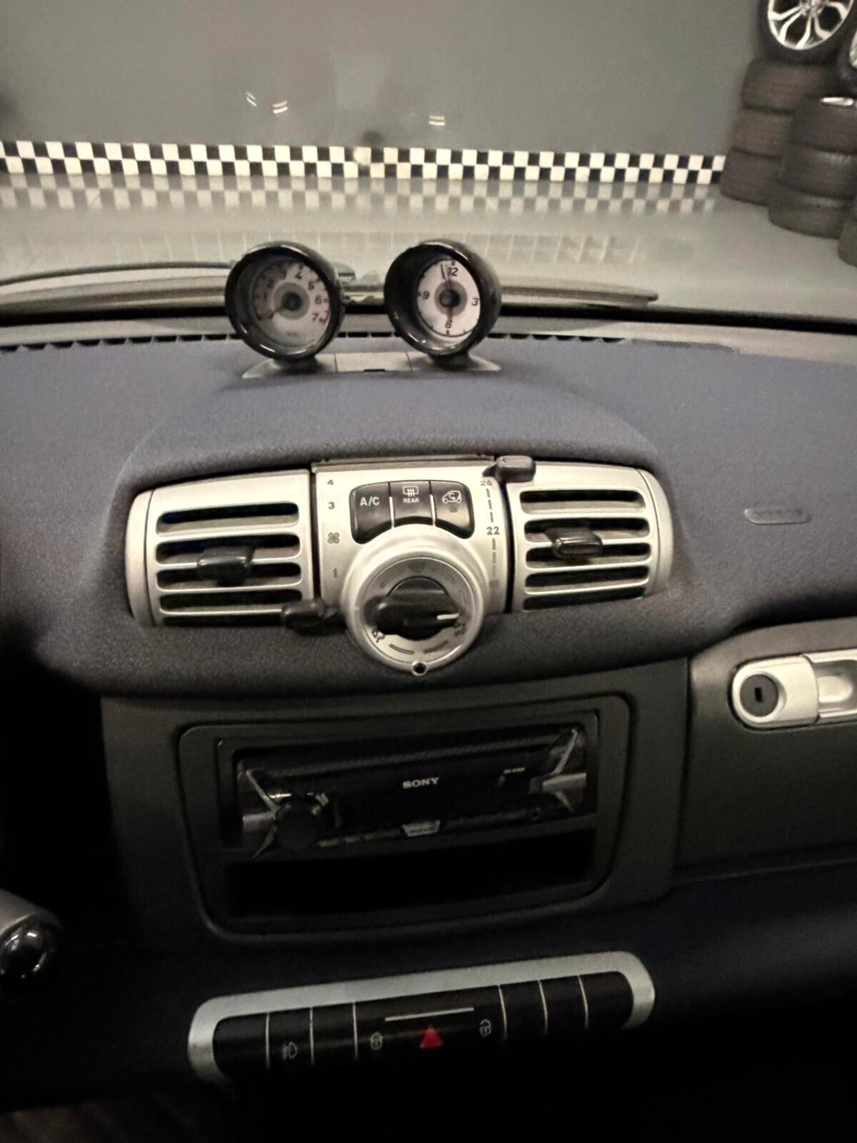 Smart ForTwo 1000 52 kW MHD coupé pulse