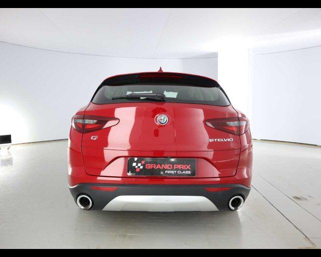 ALFA ROMEO Stelvio 2.2 Turbodiesel 190 CV AT8 Q4 Business