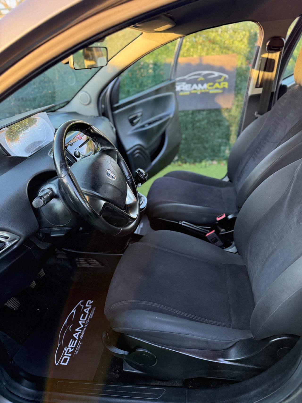 Lancia YPSILON 2013 1.2 GPL NEOPATENTATI