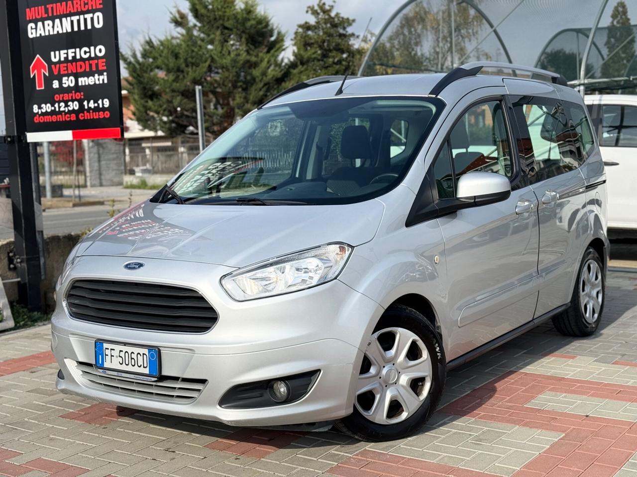 Ford Tourneo Courier 1.5 TDCI 75 CV 5POSTI-NEOPATENTATI