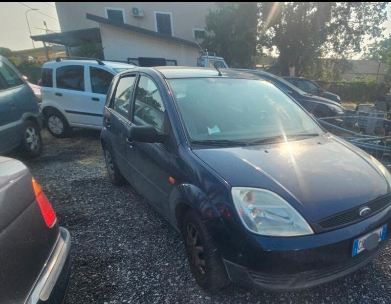 Ford Fiesta 1.2 16V 5p. Ambiente