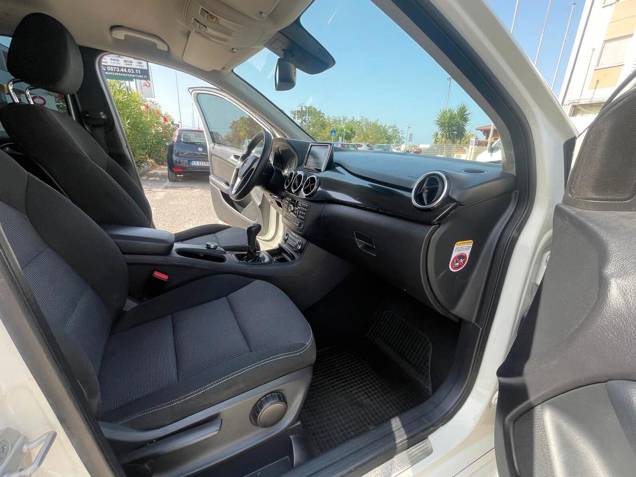 Mercedes-benz B 180 CDI BlueEFFICIENCY Premium