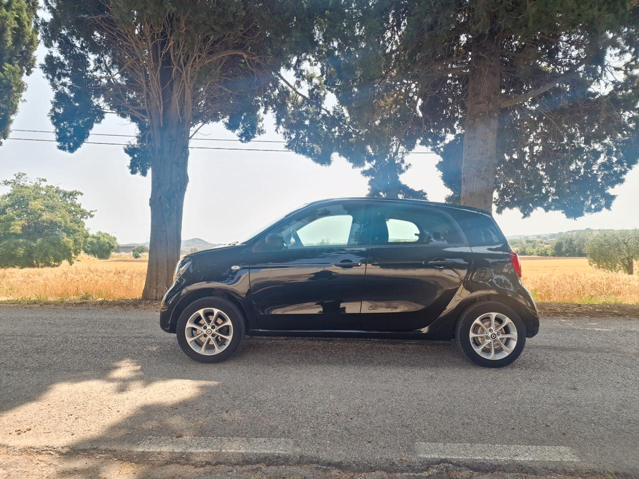 Smart ForFour Solo 54.000 km - Neo Patentati