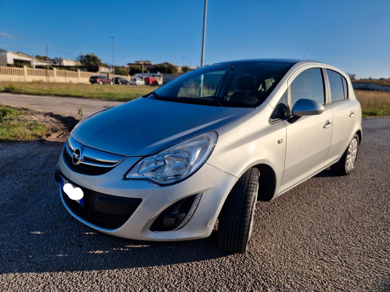 Opel Corsa 1.2 85CV 5 porte GPL-TECH Edition