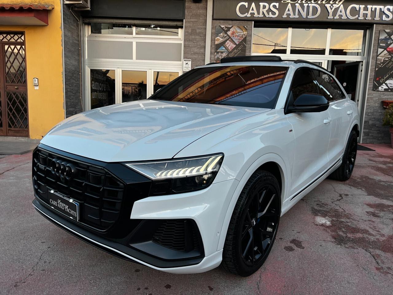 Audi Q8 50 TDI QUATTRO-3XS LINE-TETTO-IPER FULL