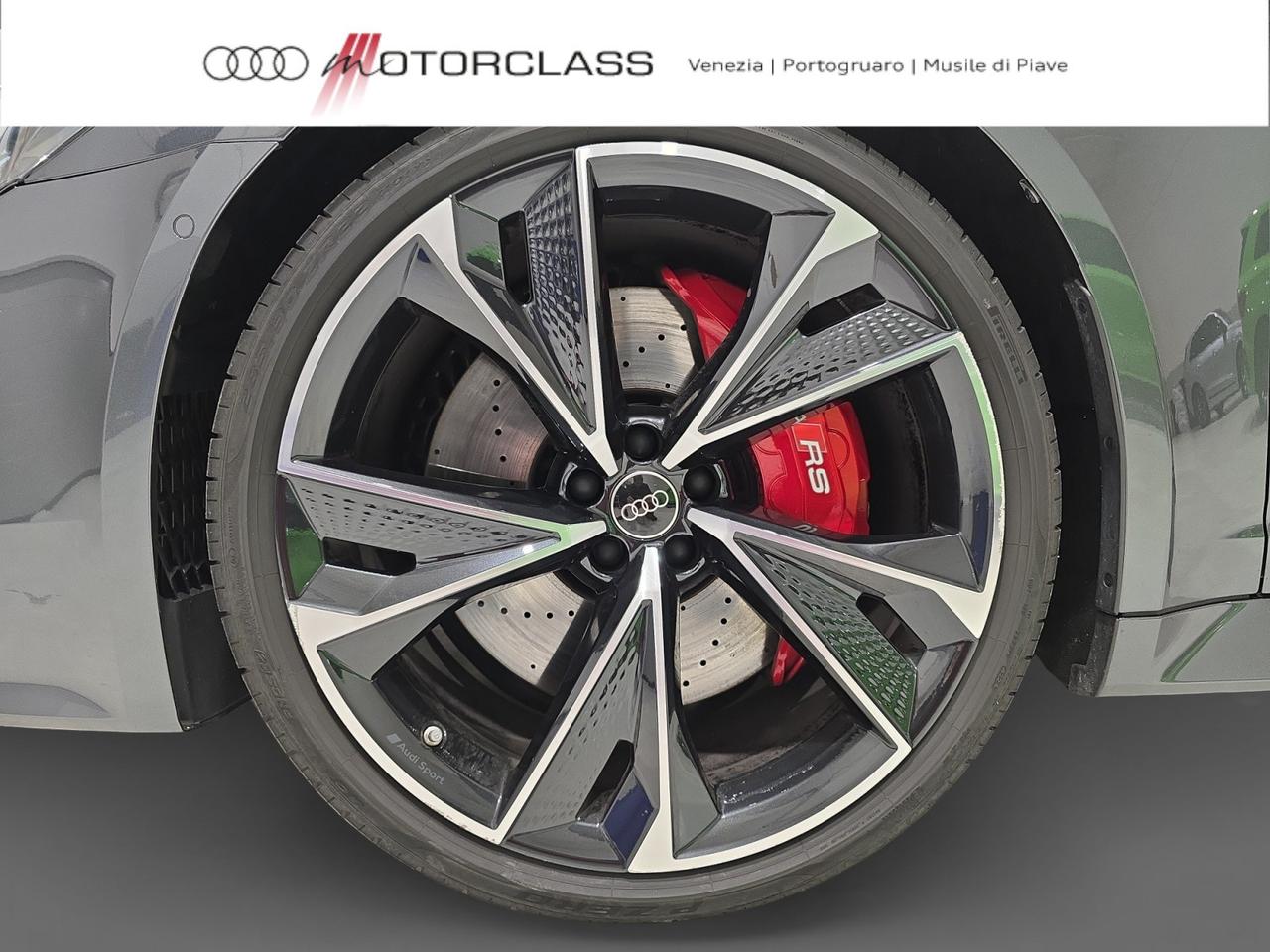 Audi RS6 avant 4.0 v8 mhev performance quattro tiptronic