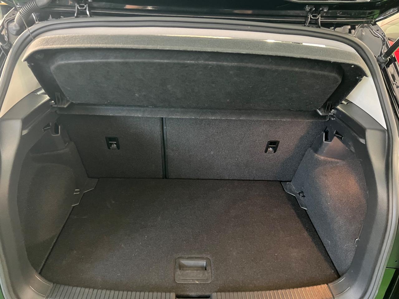 Volkswagen T-Cross 1.0 TSI Style BMT