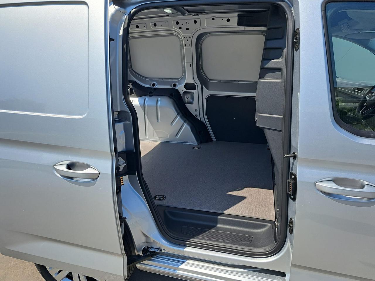 Volkswagen Caddy cargo 2.0 tdi scr 122cv business dsg7