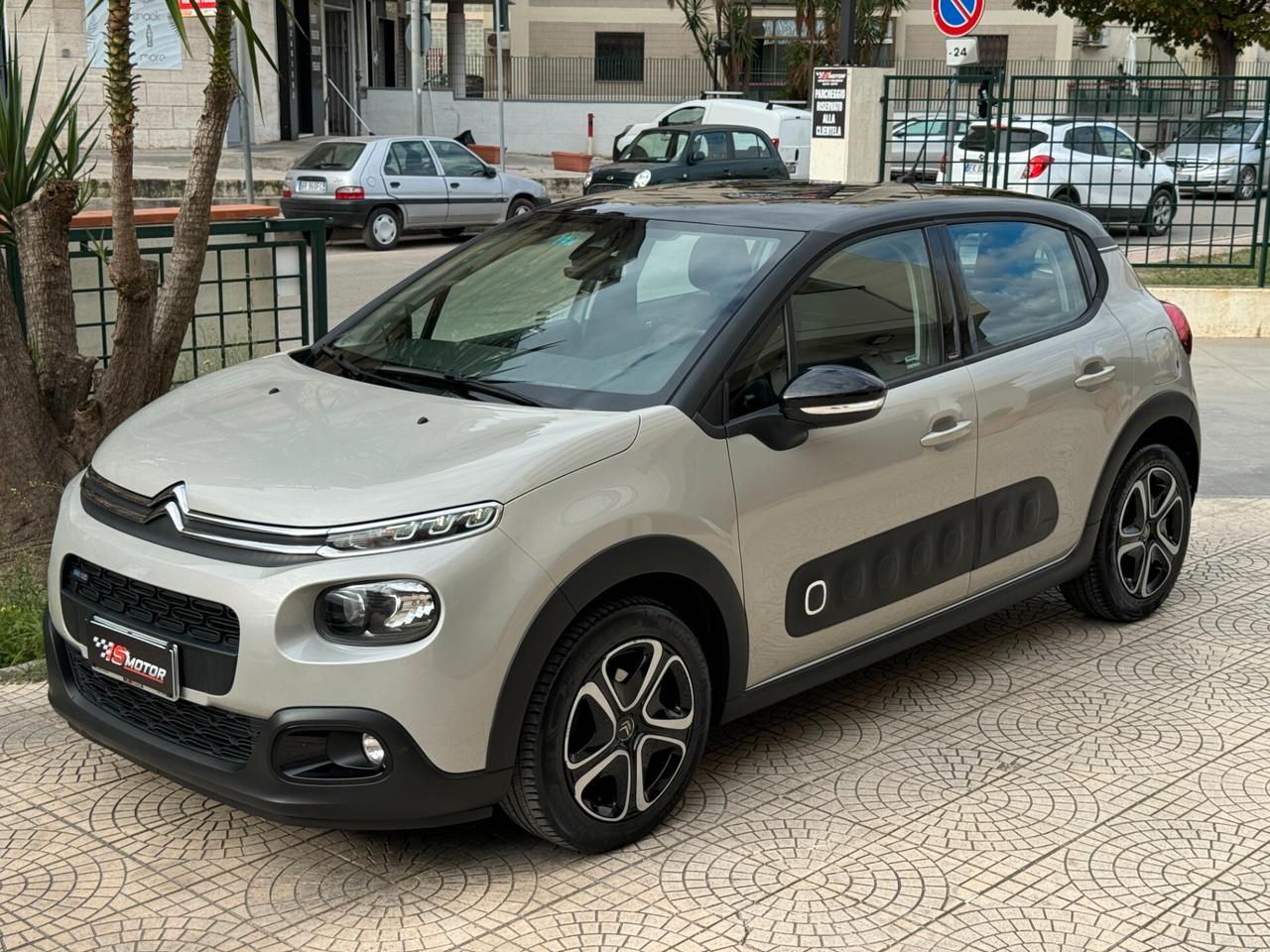 Citroen C3 1.2 puretech Shine 82cv