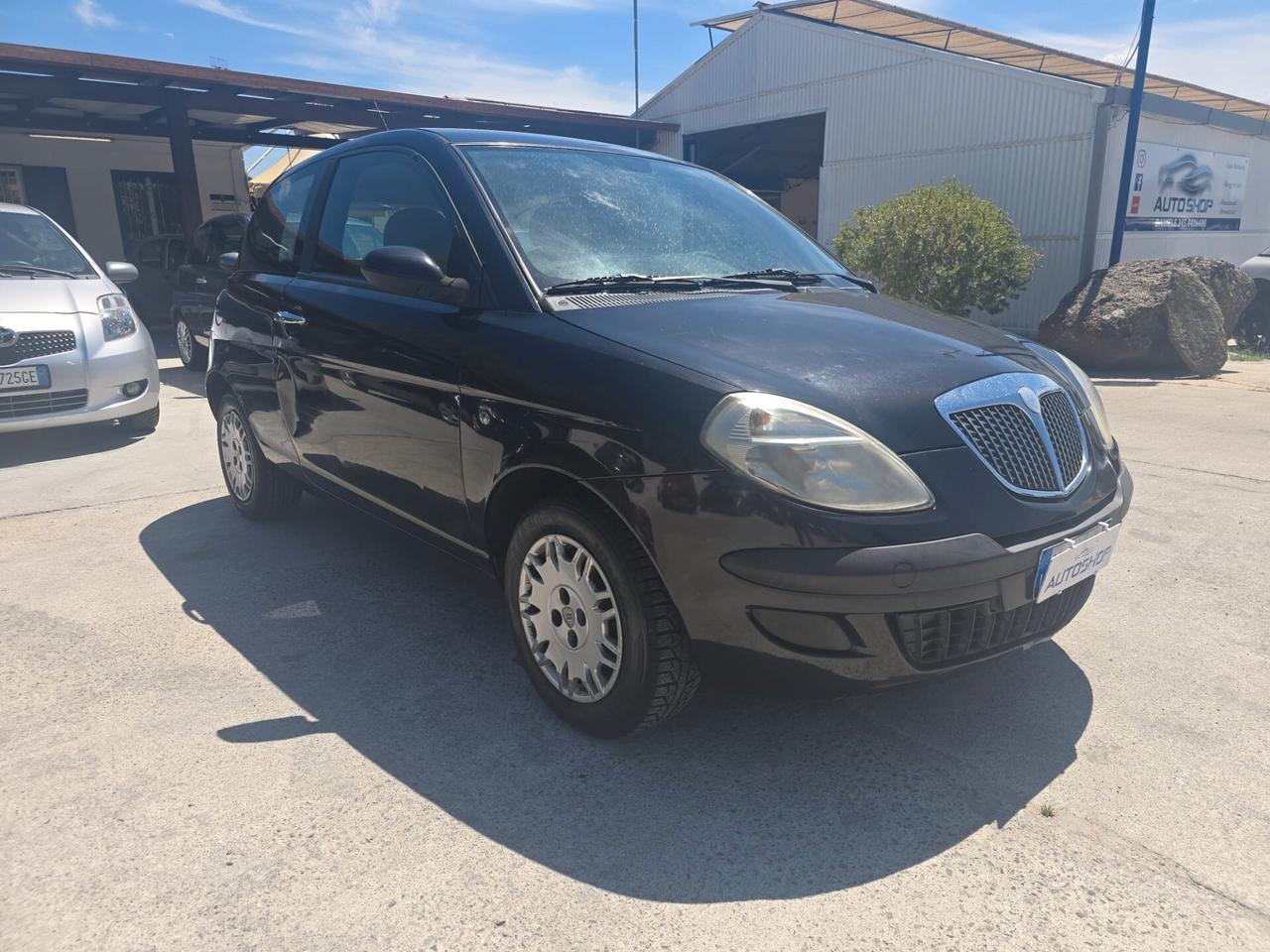 Lancia Ypsilon 1.2 Argento