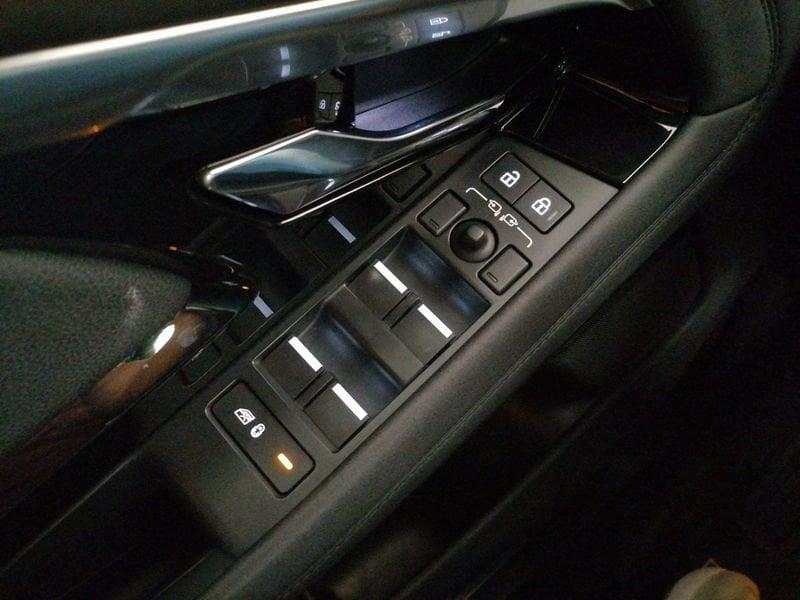 Land Rover Range Rover Evoque 2.0d i4 mhev R-Dynamic SE awd 163cv auto