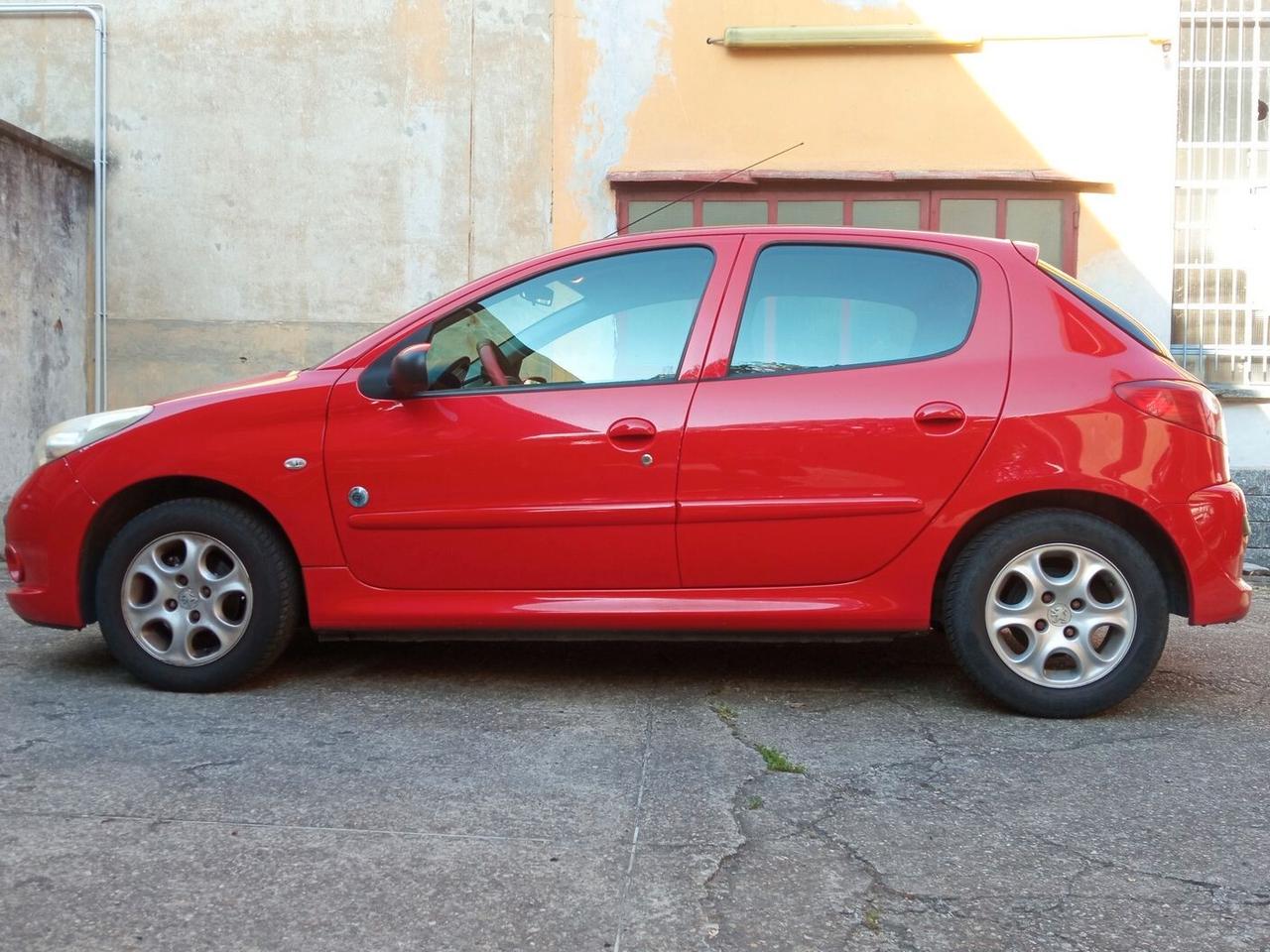 Peugeot 206 PLUS 5P 1.1 GENERATION ECO-GPL