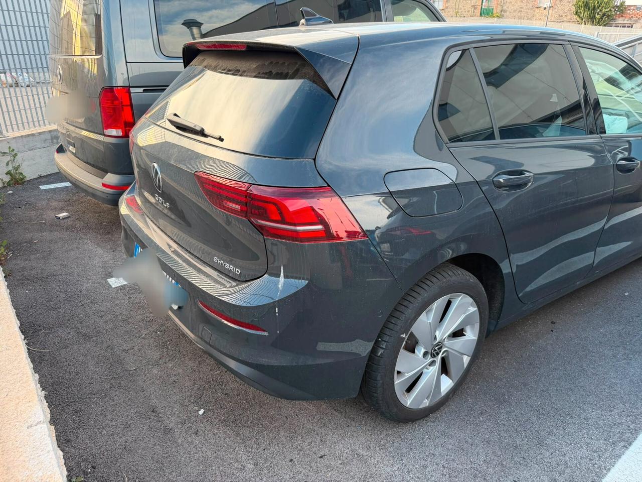 Volkswagen Golf 1.5 TSI eHybrid DSG Style