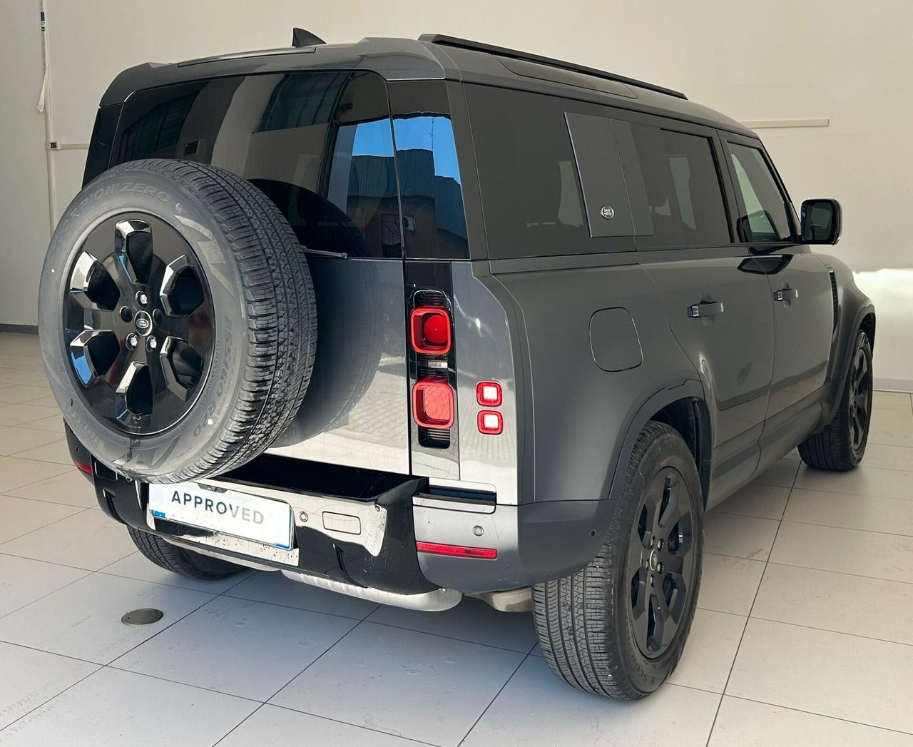 Land Rover Defender 110 3.0D I6 200 CV AWD Auto SE