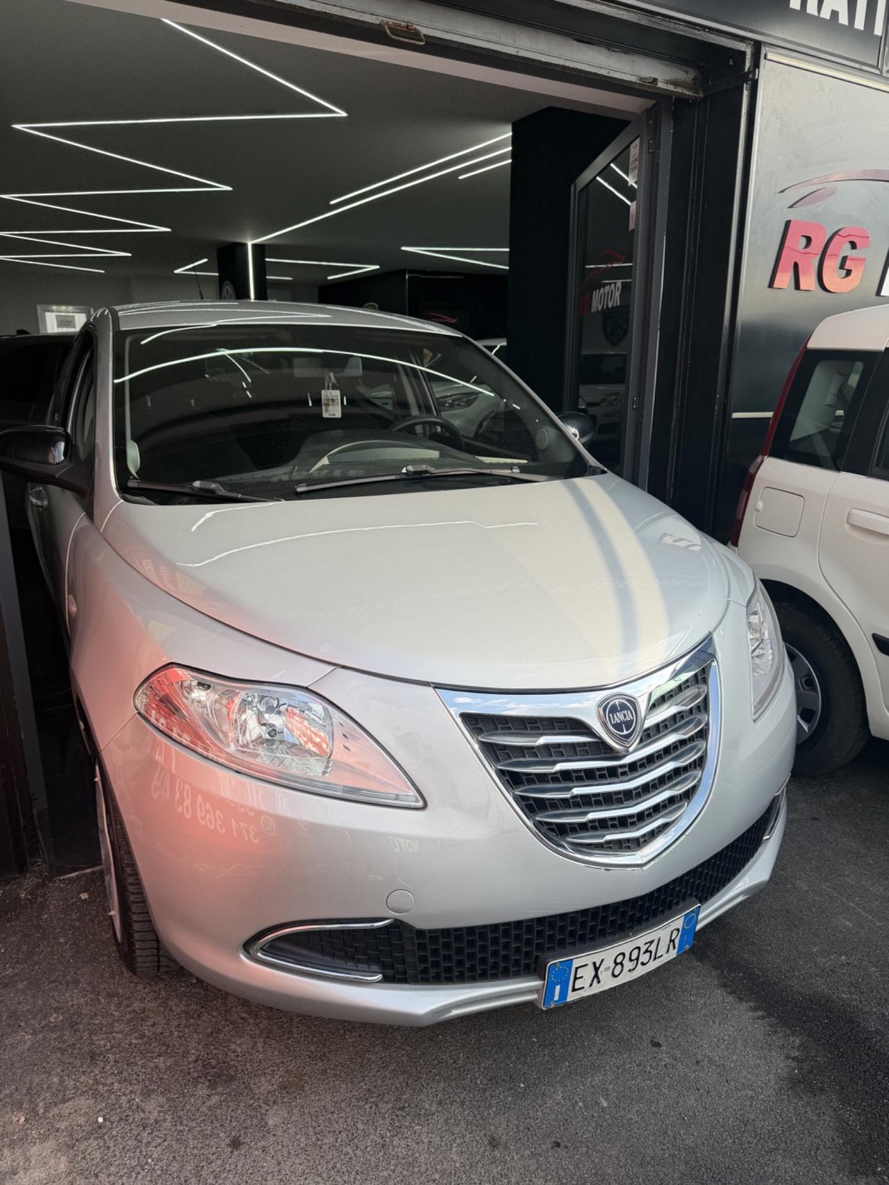 Lancia Ypsilon 1.2 69 CV 5 porte GPL Ecochic Gold