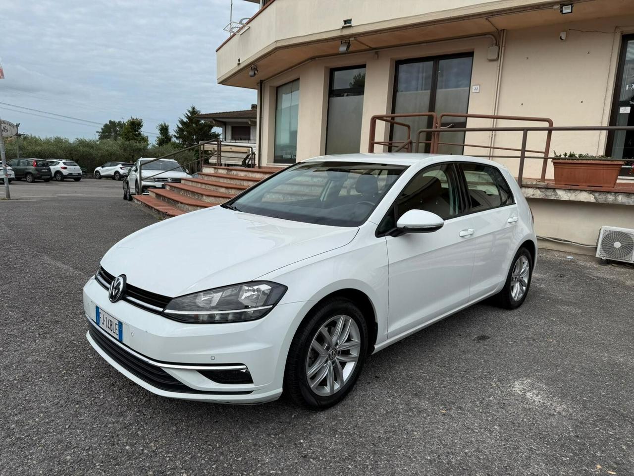 Volkswagen Golf 1.0 TSI 110 CV DSG 5p. Business BlueMotion Technology