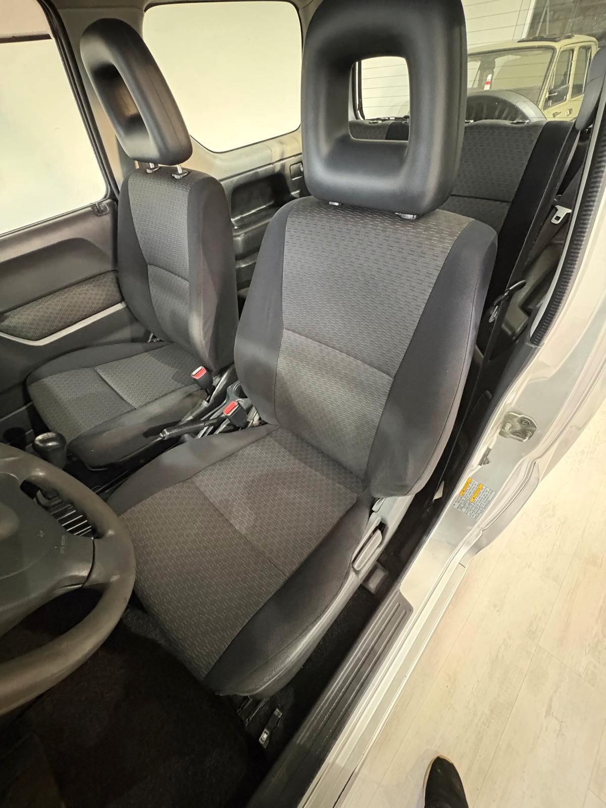 Suzuki Jimmy 4x4 con 12 mesi di garanzia !!!!