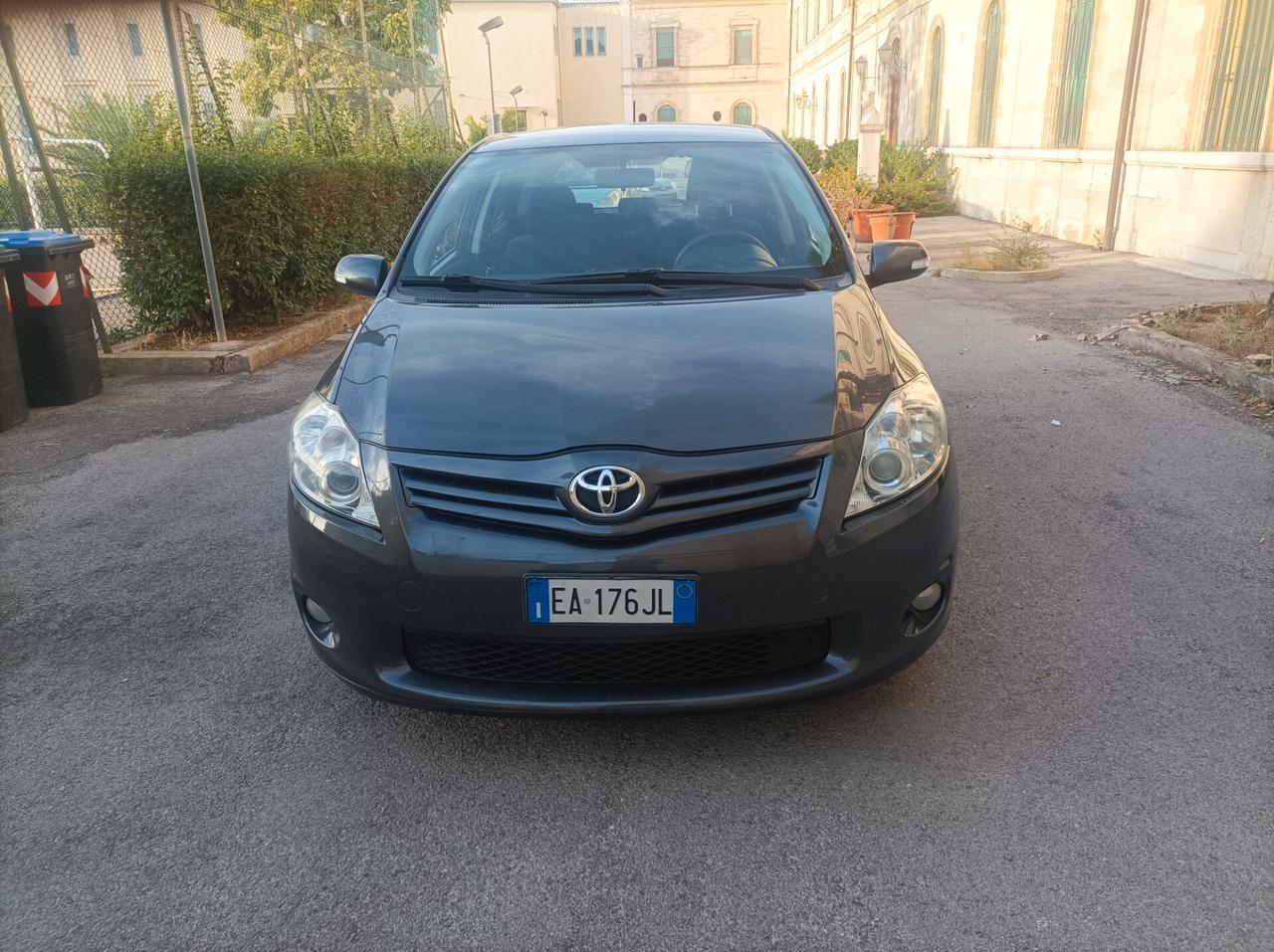 Toyota Auris 1.4 D-4D 5 porte Sol Perfetta