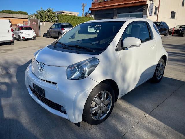 Toyota iQ 1.0 Sol