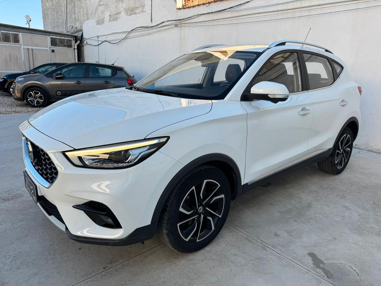 MG ZS 1.5 VTi-TECH 106cv 2022!!! LUXURY!!!
