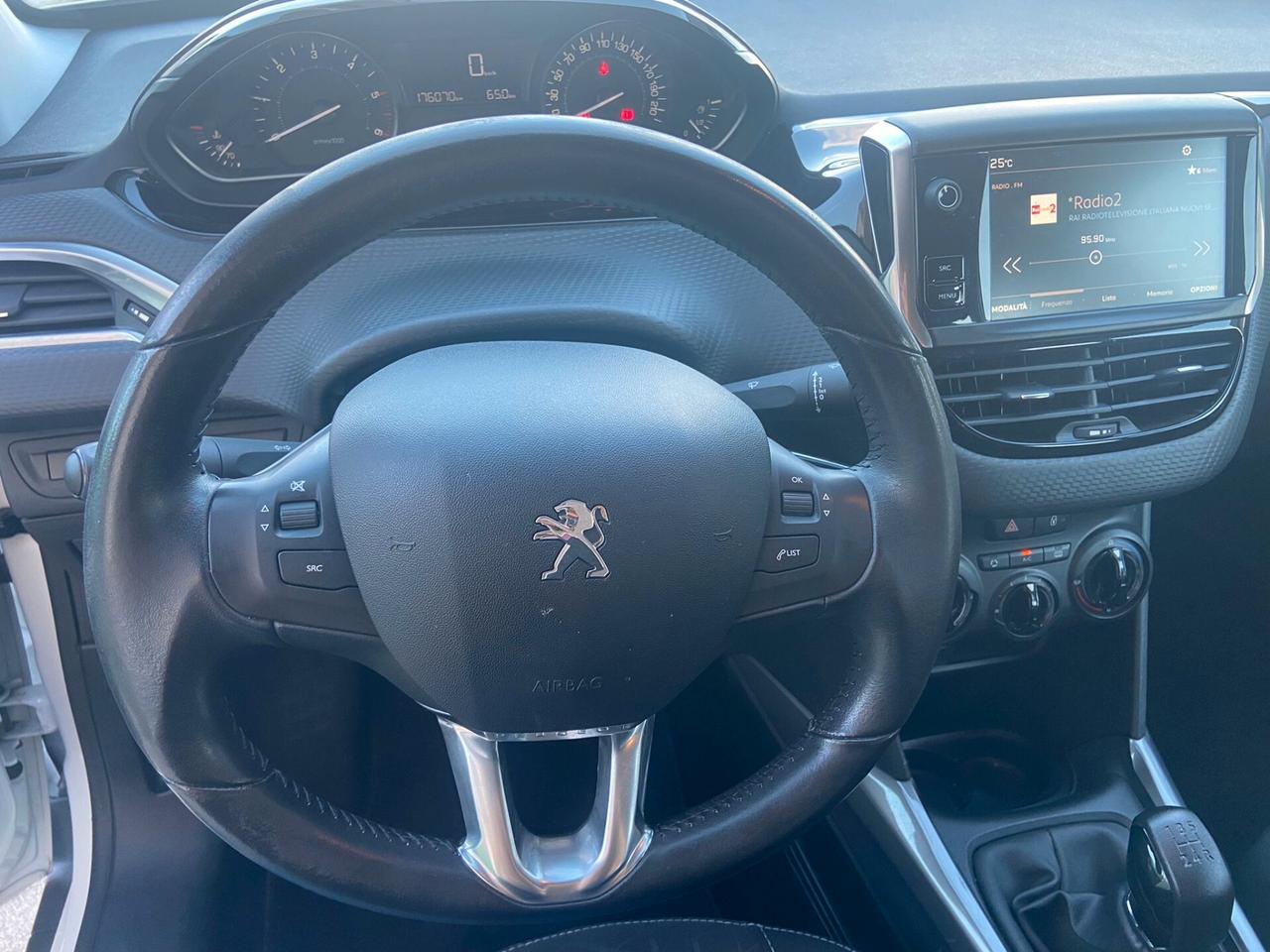 Peugeot 2008 1.5BlueHDi 100 cv 2017