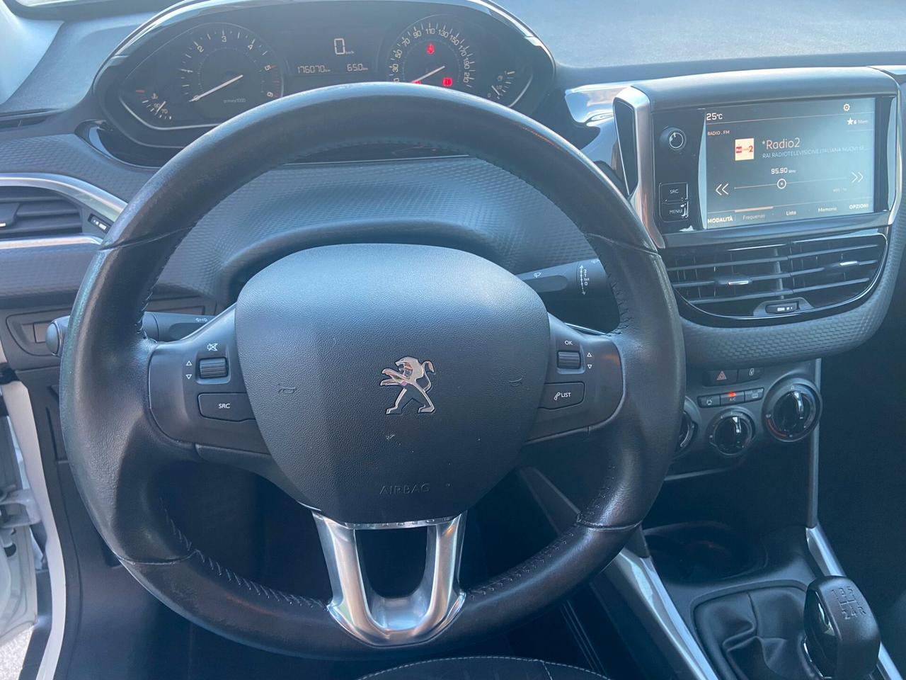 Peugeot 2008 1.6BlueHDi 100cv 2017