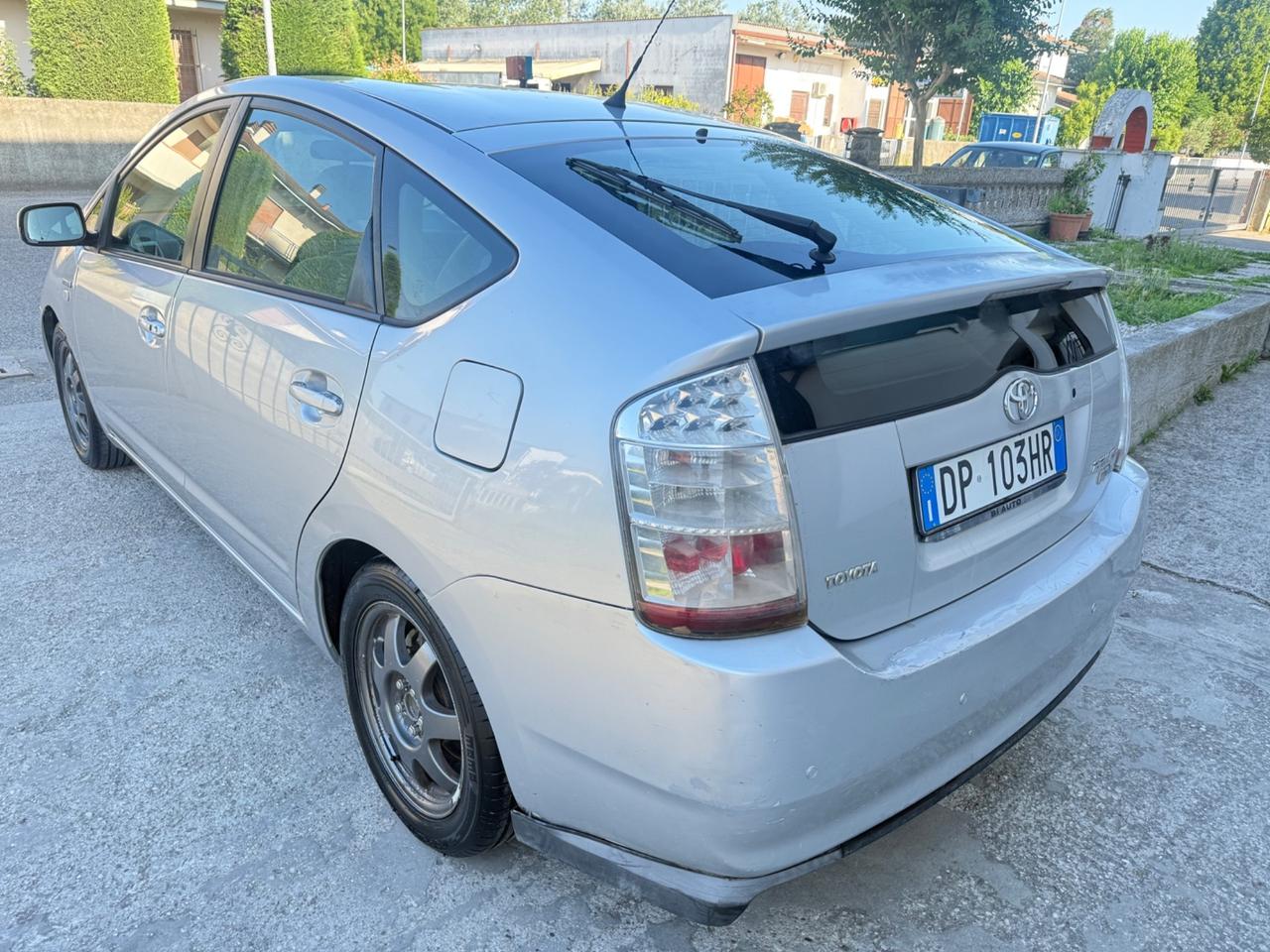 Toyota Prius 1.5 HYBRID 5P. POCHI KM 2008 NEOPAT