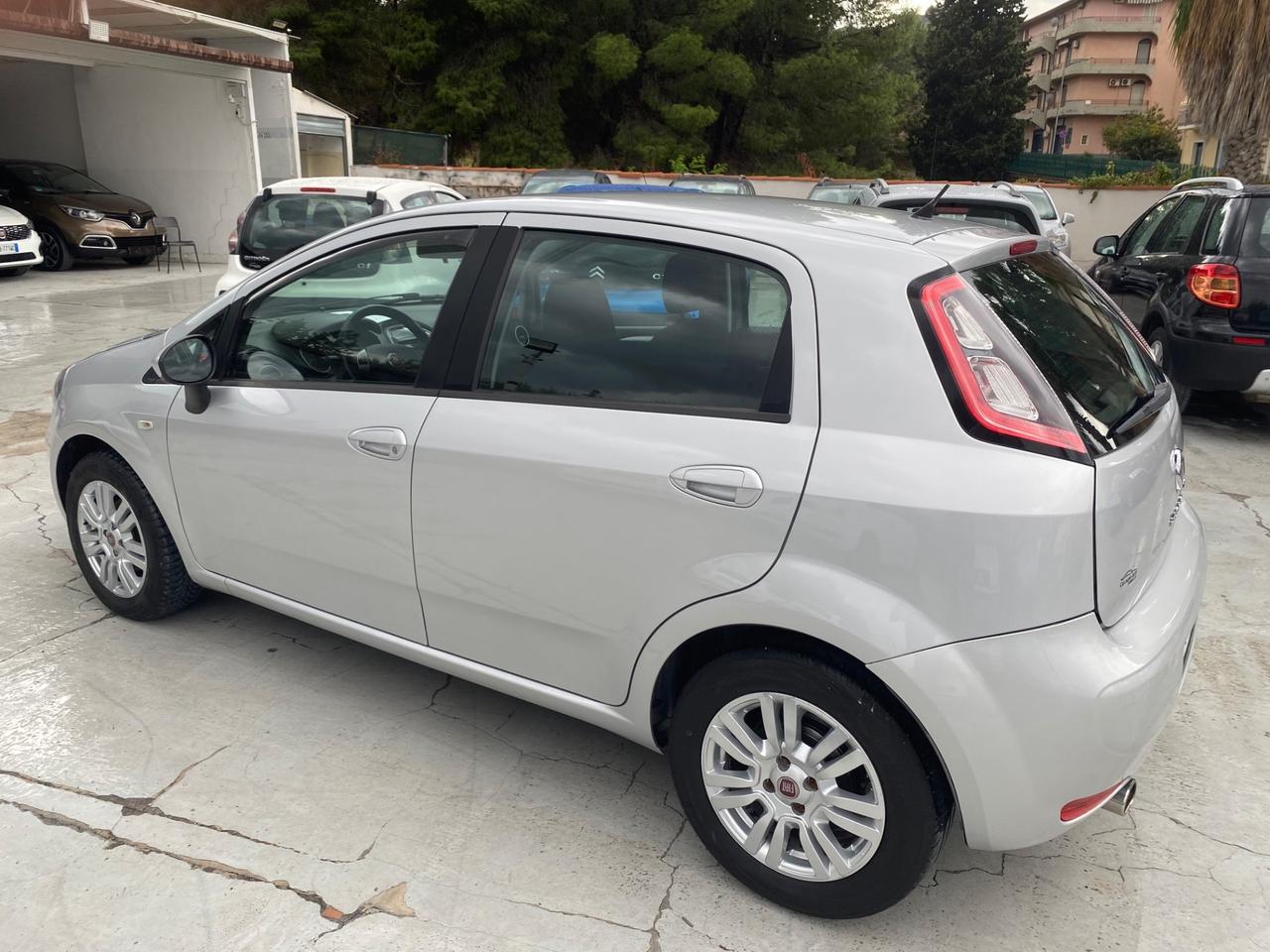 Fiat Punto 1.3 MJT II 75 CV 5 porte Lounge