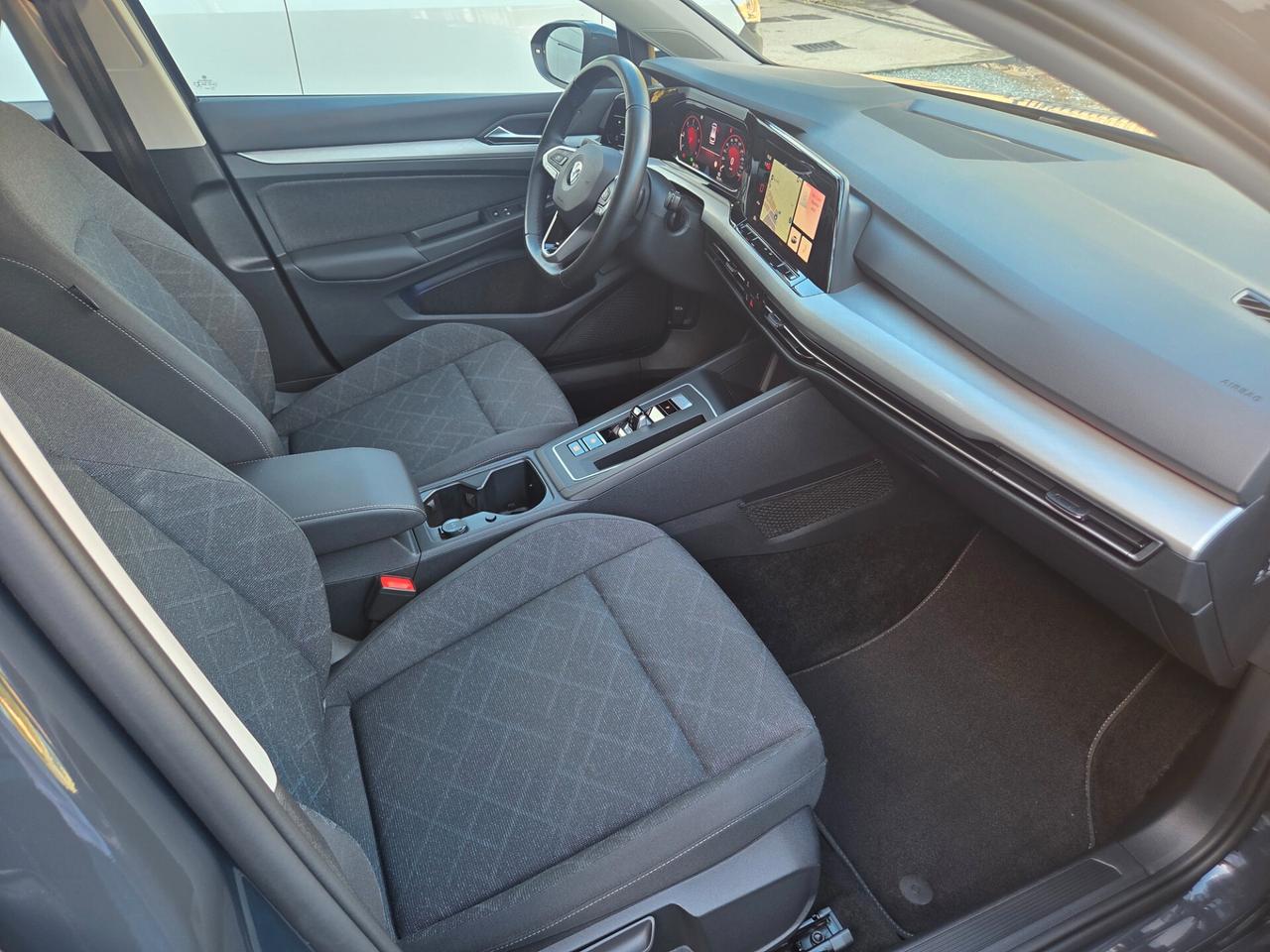 Volkswagen Golf Variant 2.0 TDI SCR DSG Life
